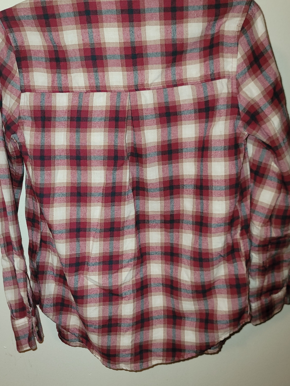 Aeropostale Red and White Plaid Button-Down Shirt
